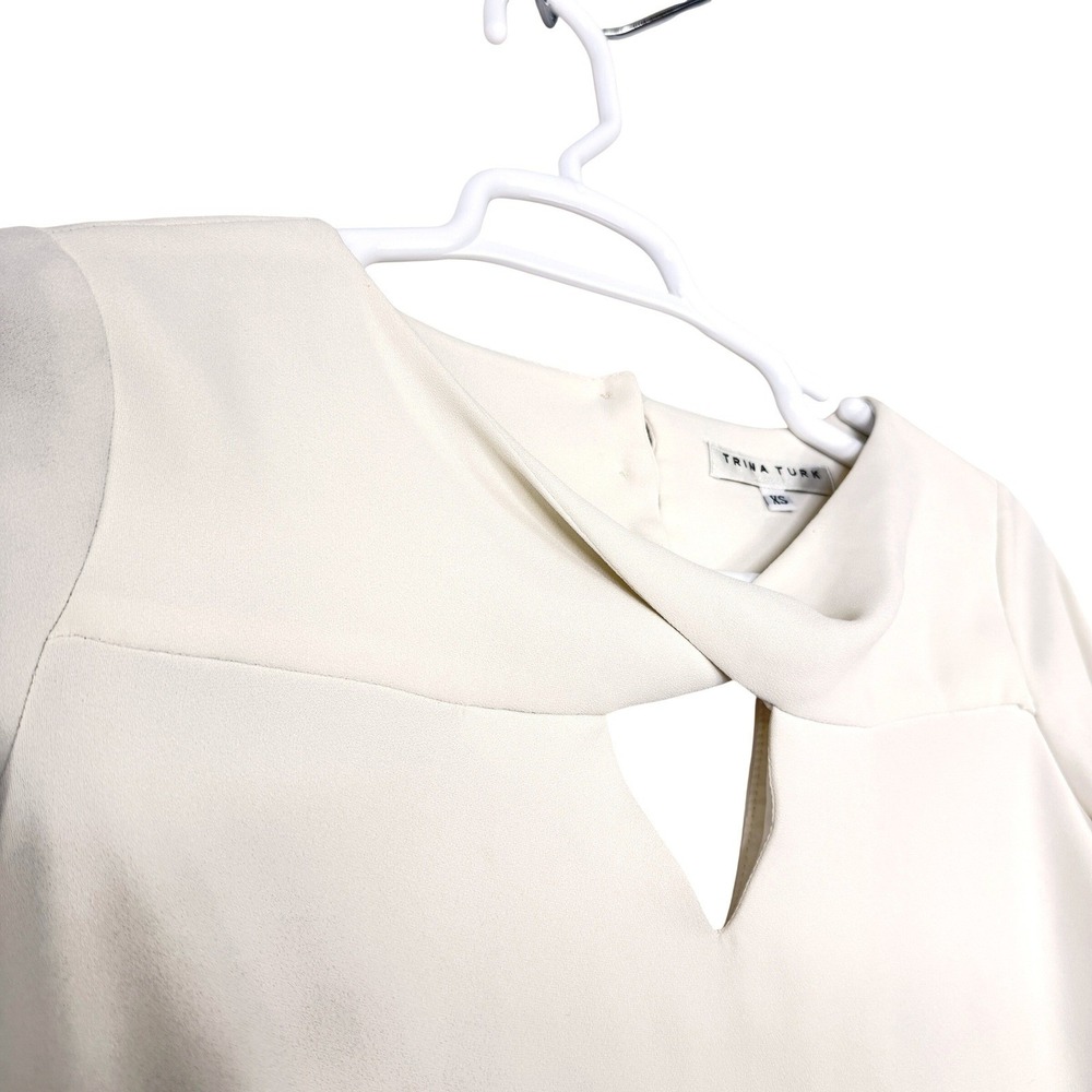 Trina Turk Akayo Keyhole Blouse Long Sleeve Ruffle Cuff Cream Feminine Top XS - Picture 6 of 12